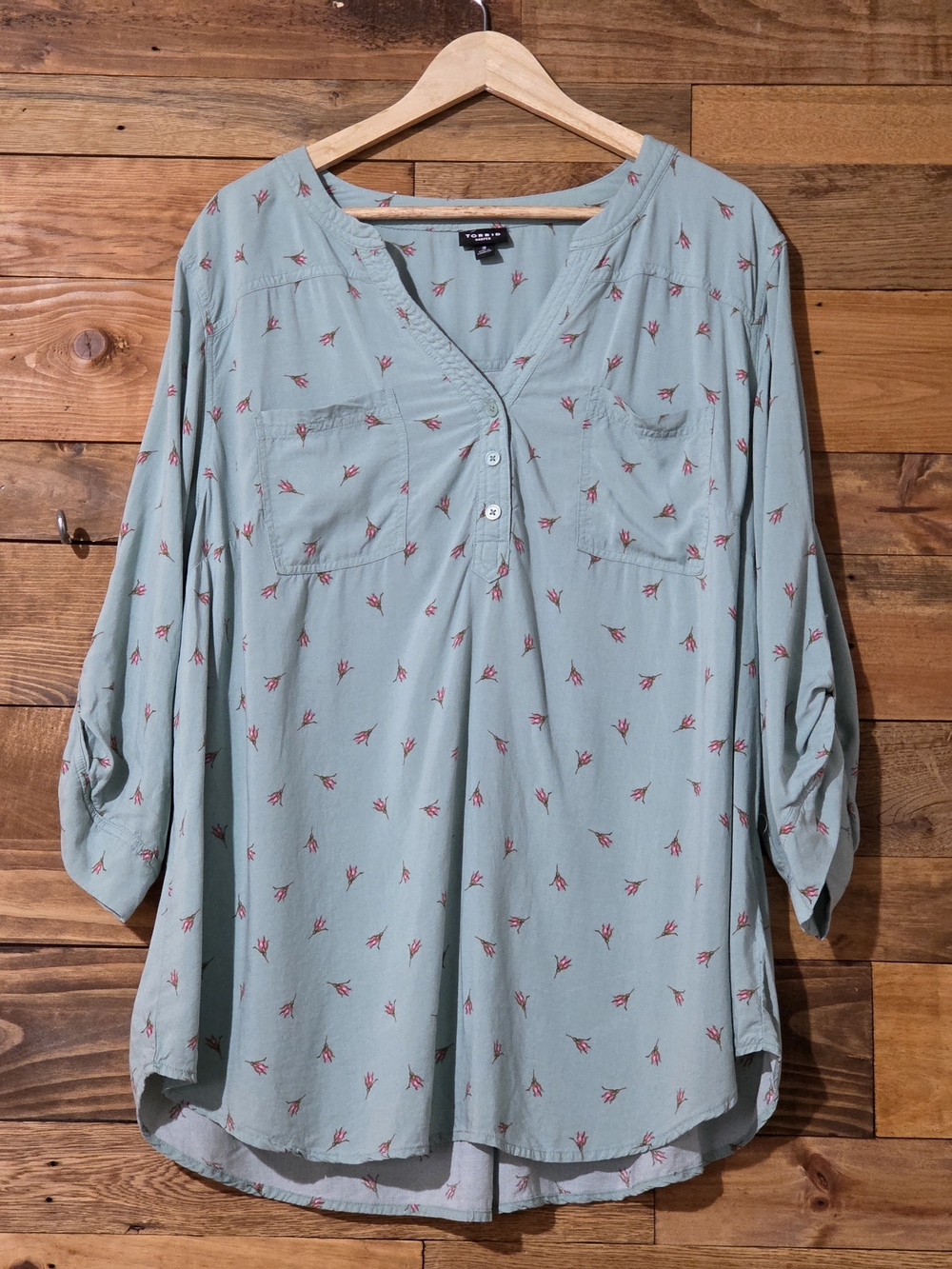 Torrid Harper Tunic Blouse Floral Boho V-Neck Roll Tab Sleeve Sage Green Plus